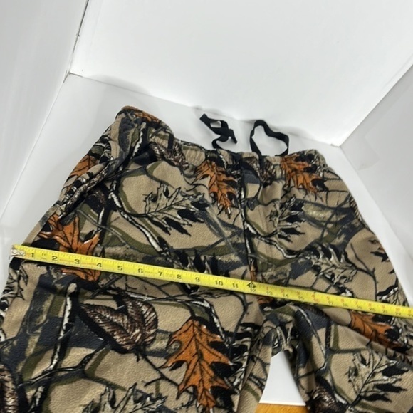 FRUIT OF THE LOOM MENS RELAXING PANTS SIZE 32-34 MEDIUM AND MENS HOUSE SLIPPERS - Picture 9 of 16